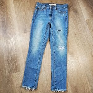GAP Best Girlfriend Jeans 25